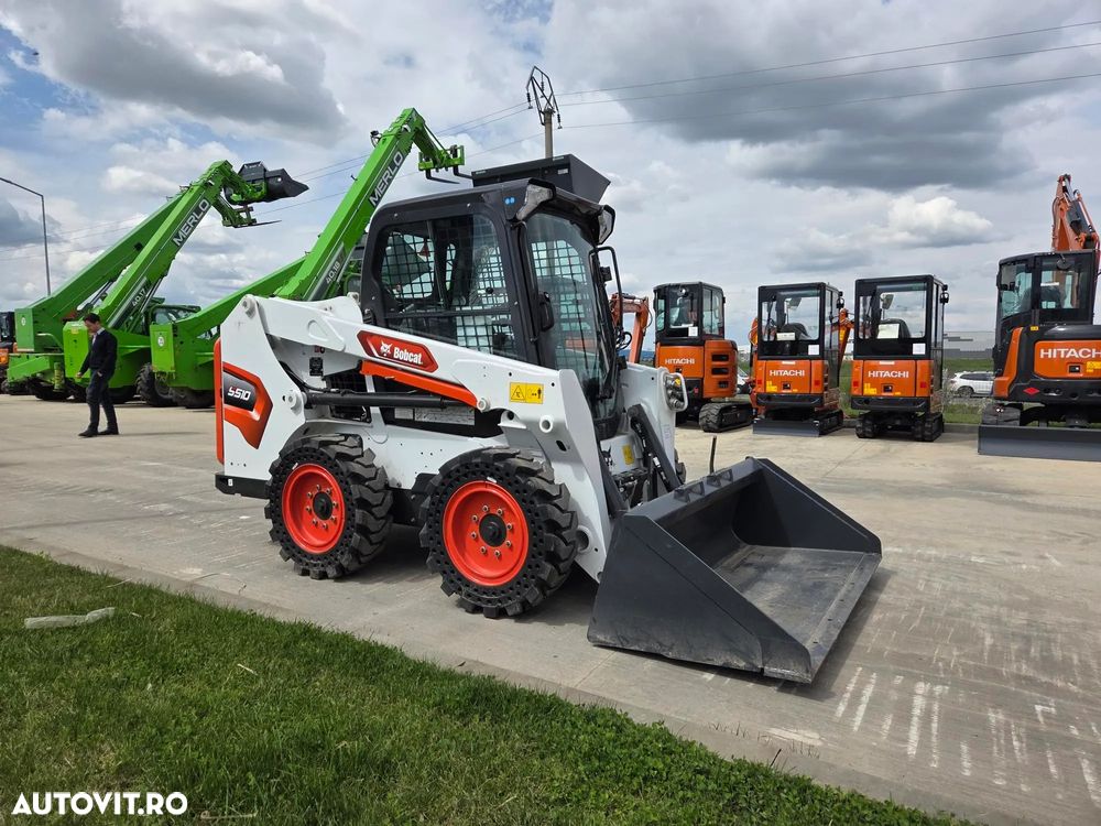 Bobcat S510, NOU 2025, ridica 810kg la 2,7t, ANVELOPE PLINE, Aer conditionat, usa cabina, motor Kubota 50CP, sist hidraulic suplimentar, cupa 1mc, furci, posibilitate leasing 5 ani-PROMOTIE 41.900 EUR+Tva - 5