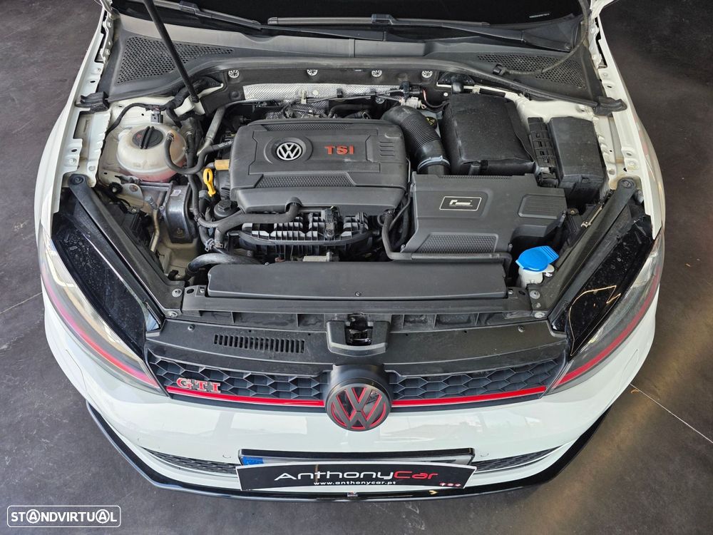 VW Golf 2.0 TSi GTi DSG - 29
