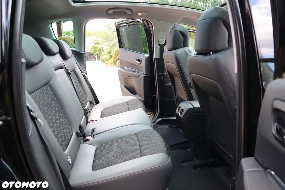 Peugeot 3008 1.2 PureTech Allure - 12