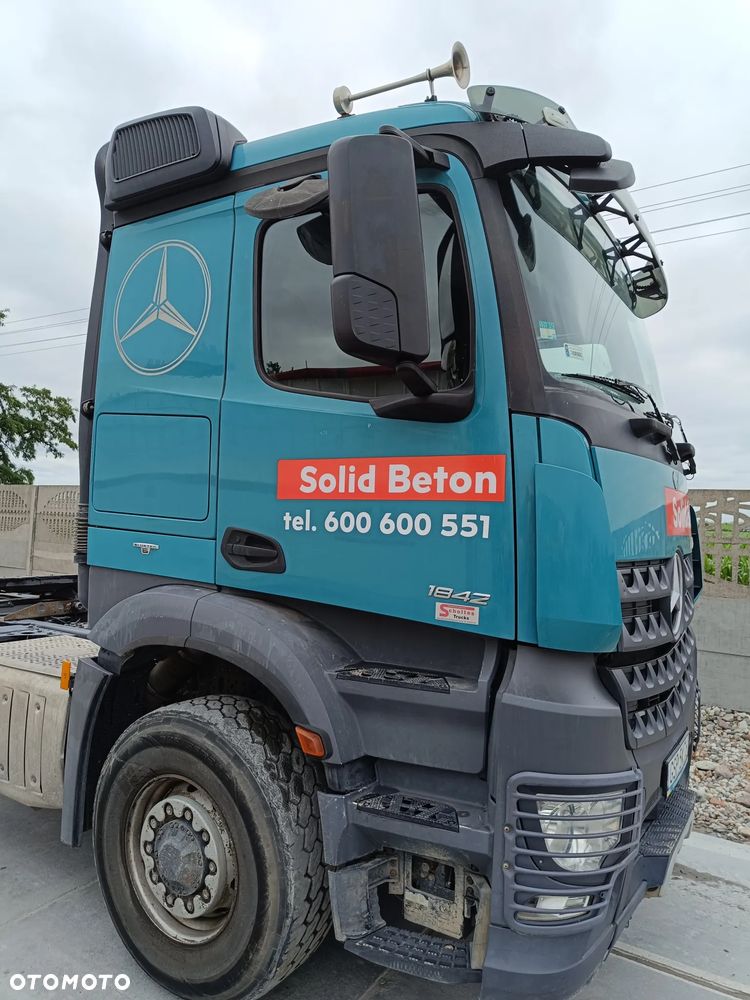Mercedes-Benz AROCS - 2