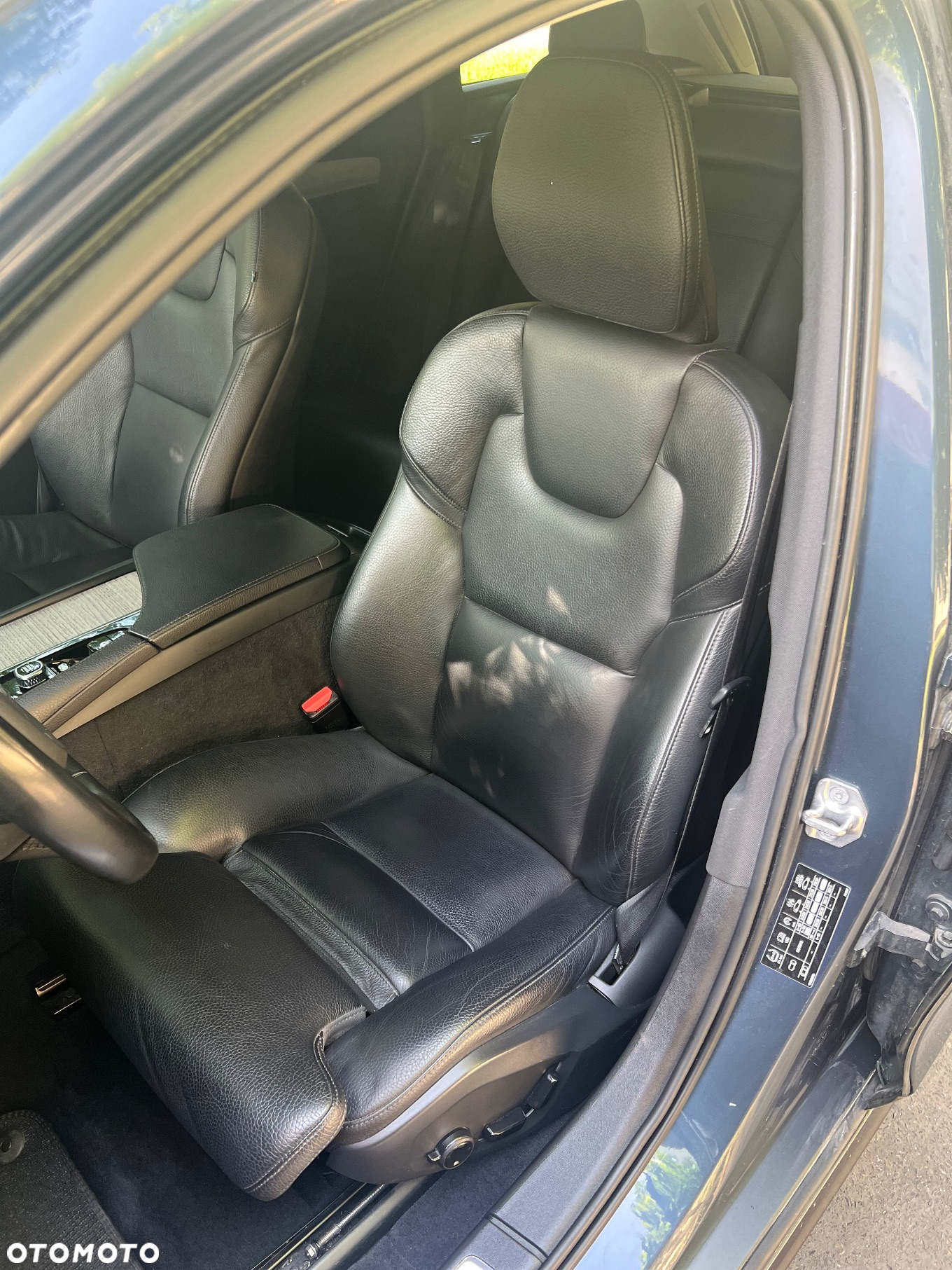 Volvo V90 Cross Country - 9