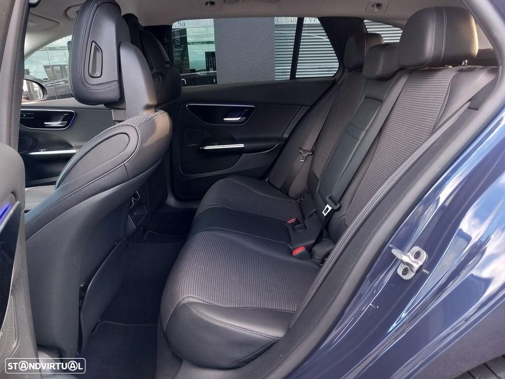 Mercedes-Benz C 220 - 11