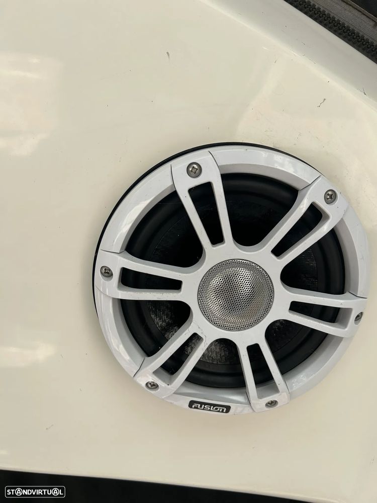 Monterey 315 Sport Cruiser - 10