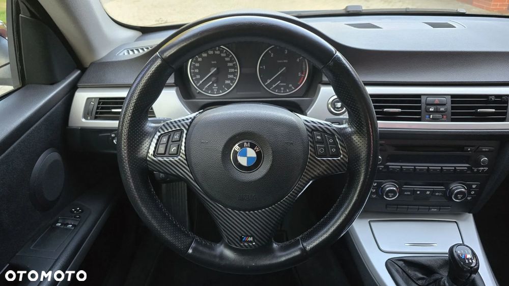 BMW Seria 3 320d DPF - 26
