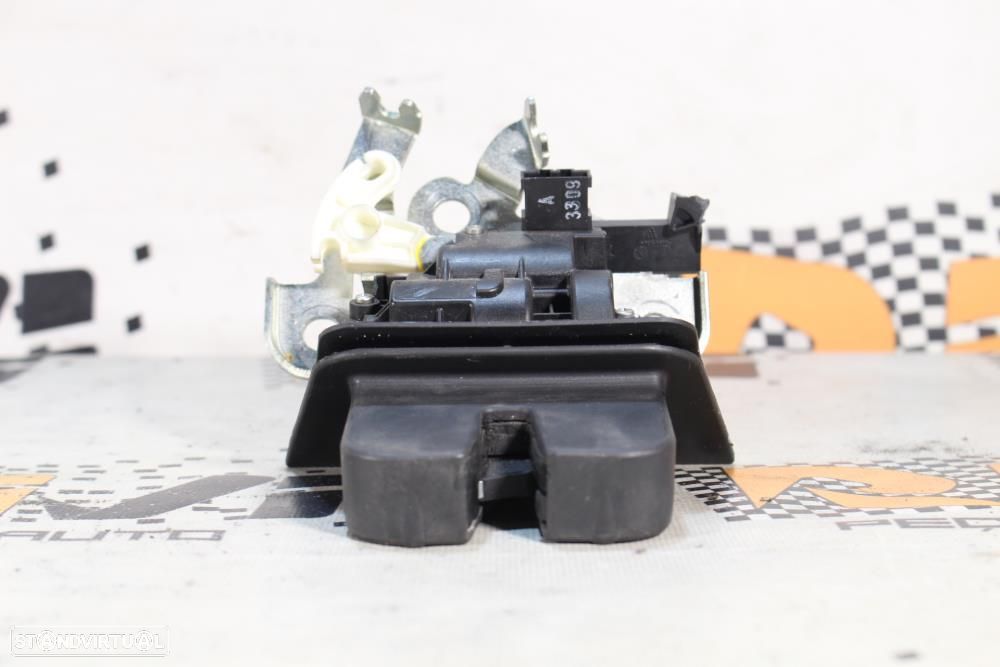 Fecho Da Mala Audi A4 Avant (8K5, B8)  8K9827520 / 8K9 827 520 - 7