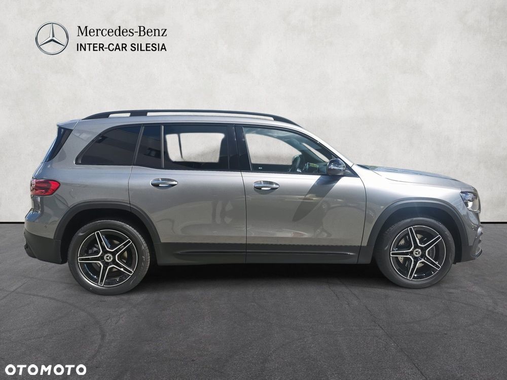 Mercedes-Benz GLB - 5