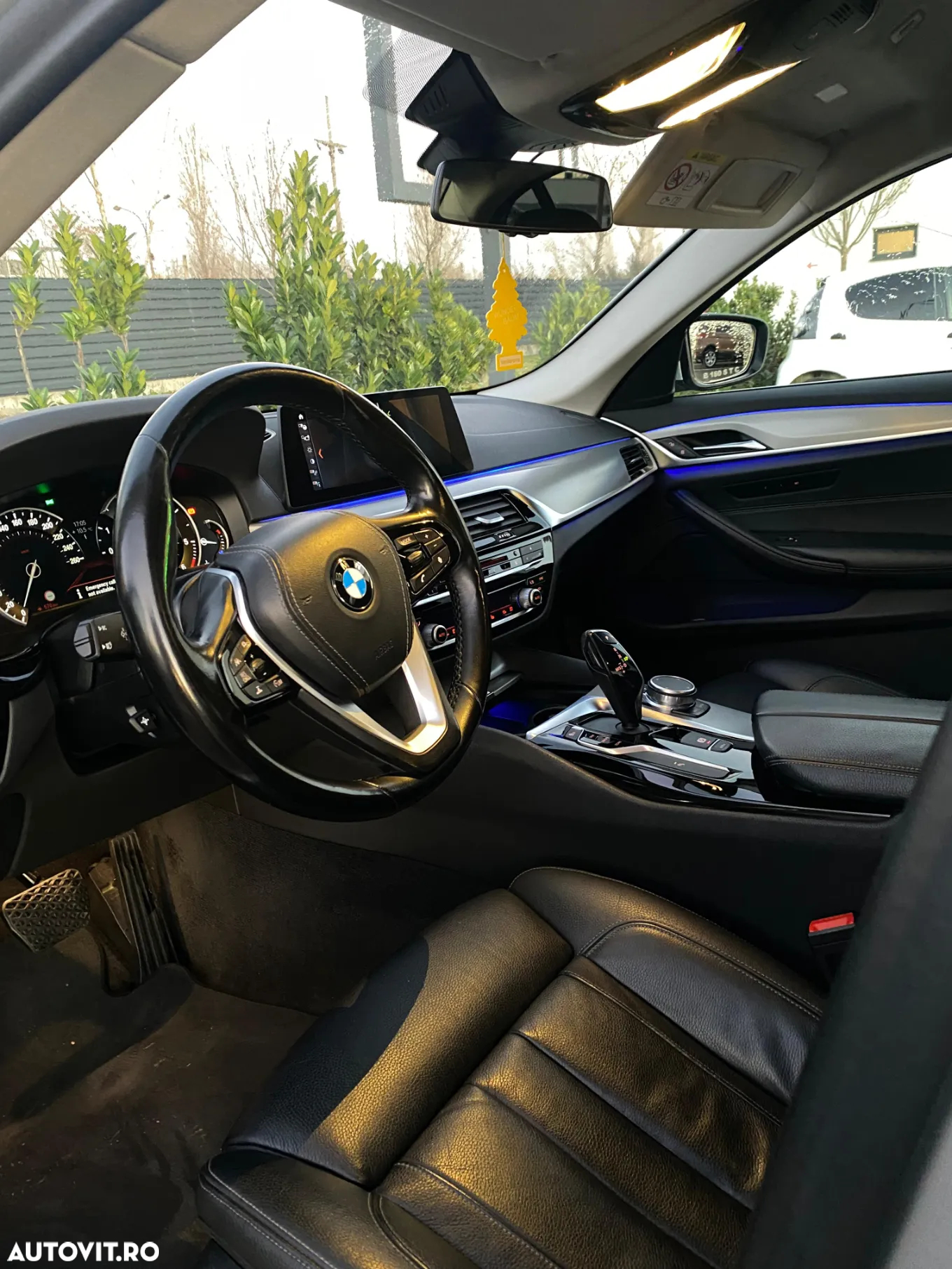 BMW Seria 5 520d xDrive AT - 7