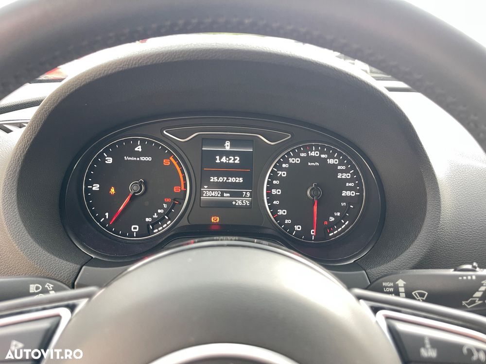 Audi A3 2.0 TDI Sportback Ambiente - 37