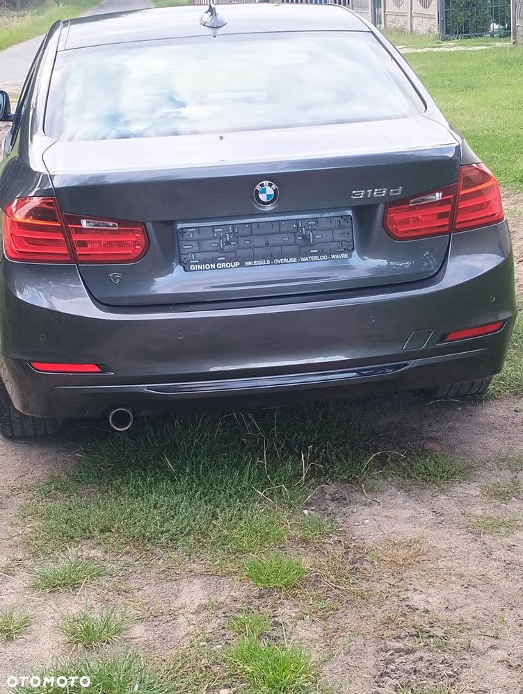 BMW Seria 3 318d xDrive Sport Line - 6