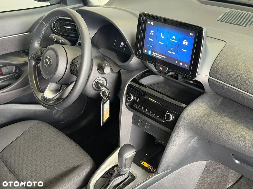 Toyota Yaris - 13