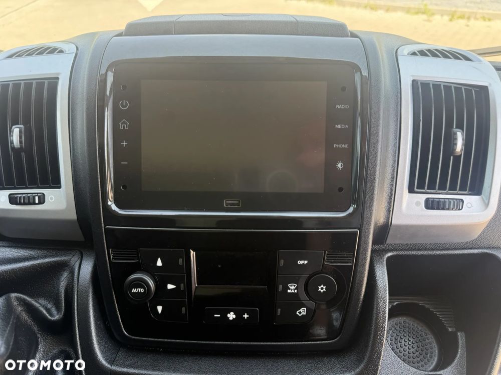 Peugeot BOXER - 13