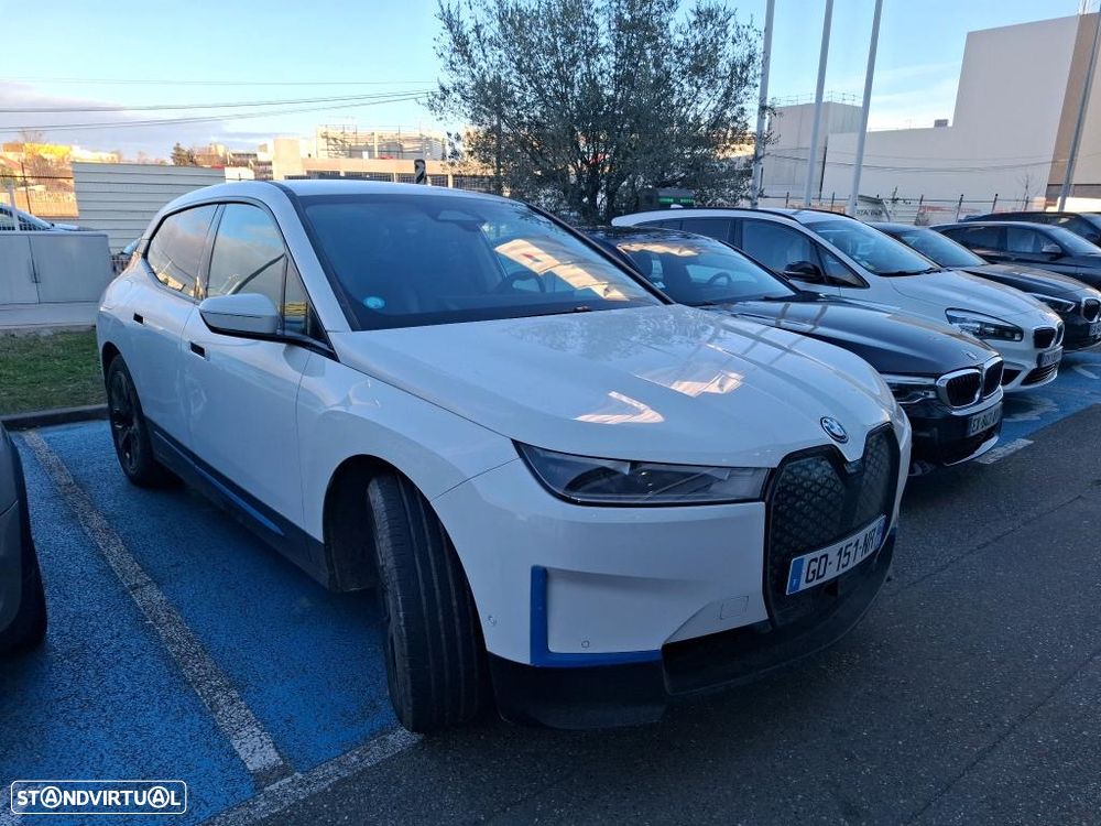 BMW iX xDrive50 - 2