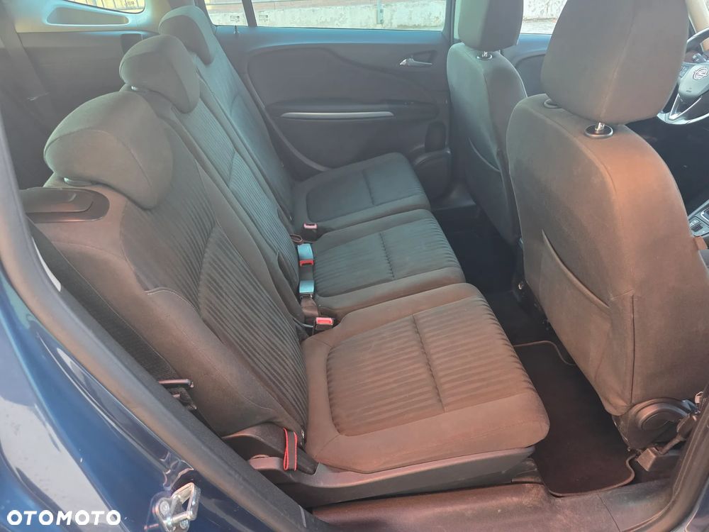 Opel Zafira 1.4 Turbo Business Innovation - 25