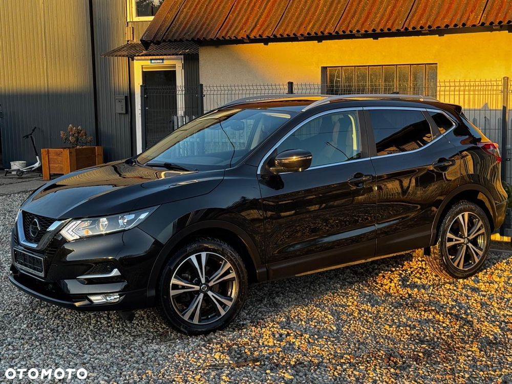 Nissan Qashqai 1.3 DIG-T TEKNA - 3
