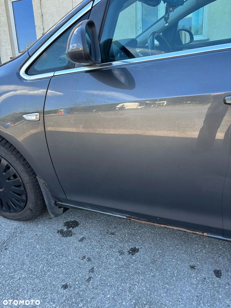 Opel Astra 1.4 T Cosmo - 12