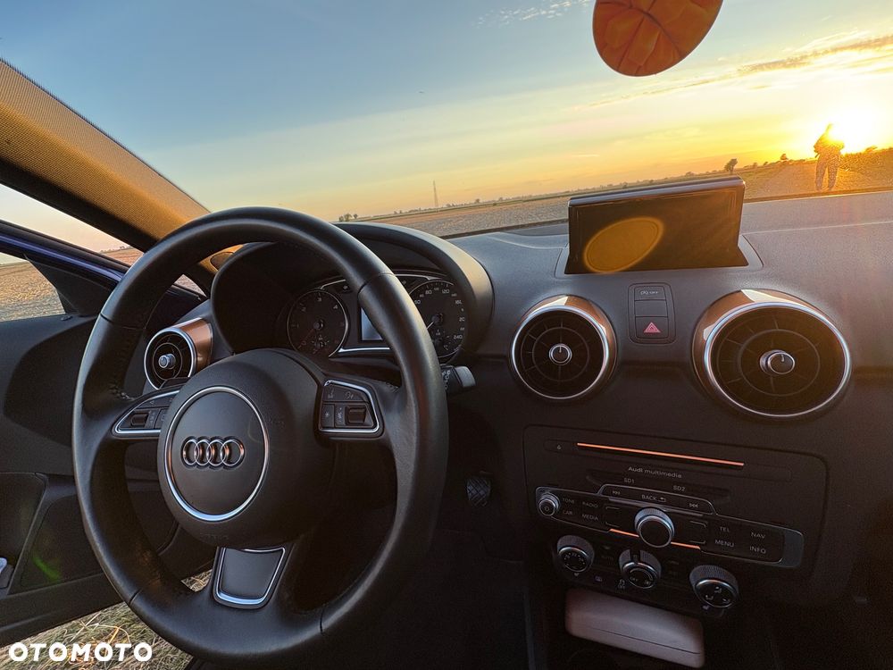 Audi A1 Sportback 1.4 TDI (ultra) - 8