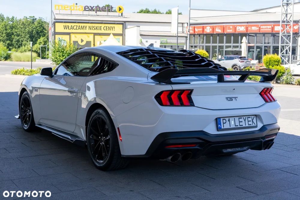 Ford Mustang 5.0 Ti-VCT V8 GT - 26