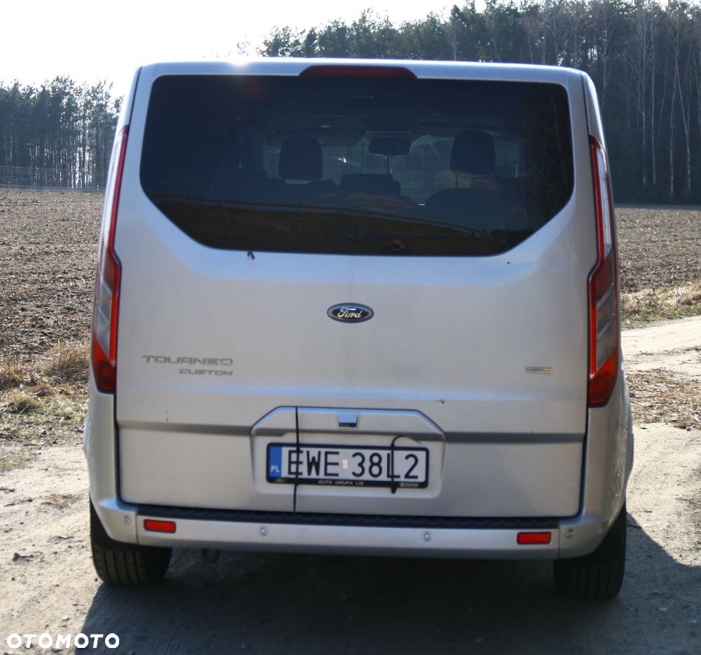 Ford Tourneo Custom 2.0 EcoBlue L2 Titanium - 8