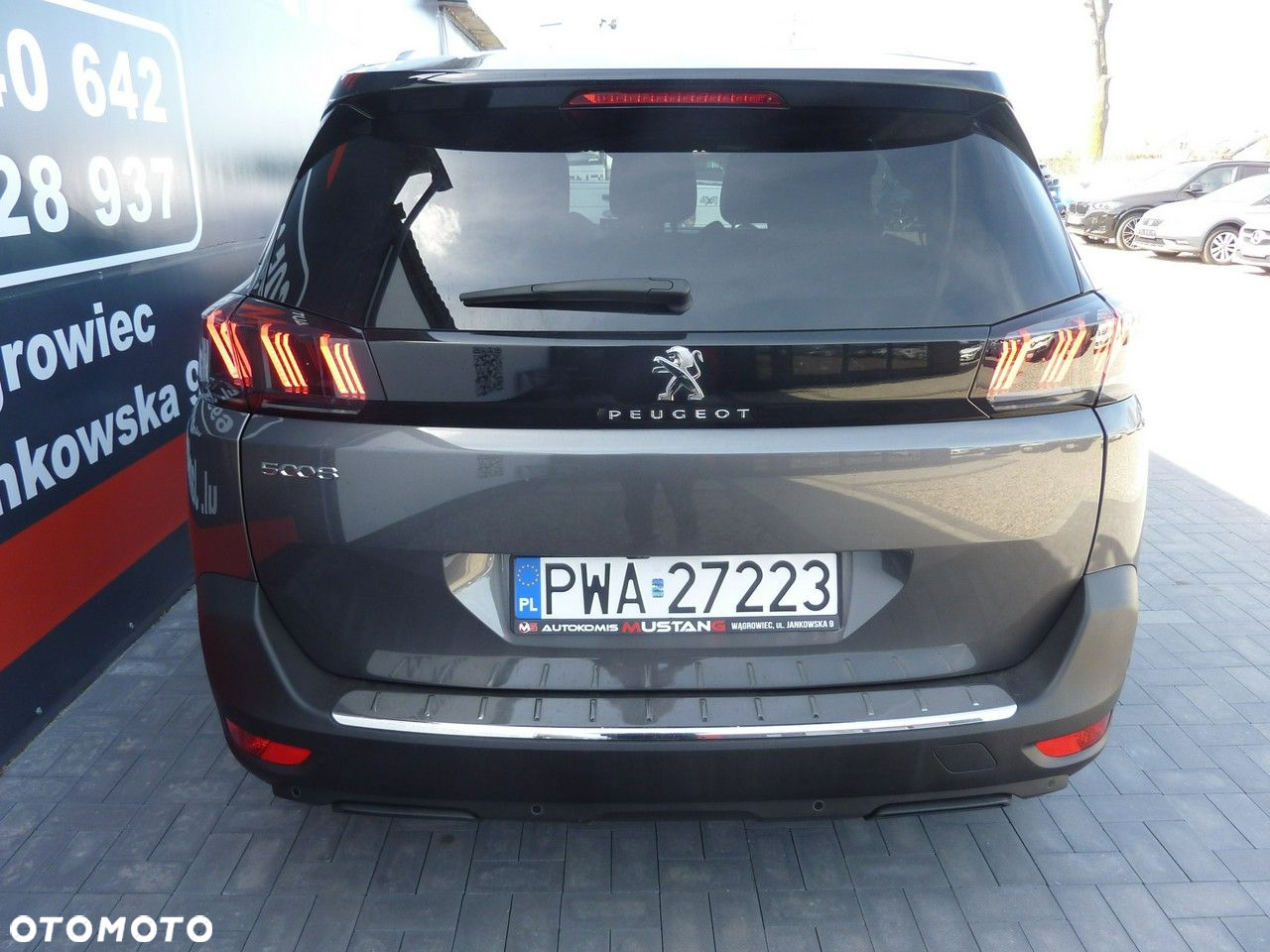 Peugeot 5008 - 5