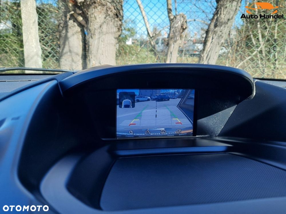 Ford Kuga 1.5 EcoBoost 2x4 Titanium - 25