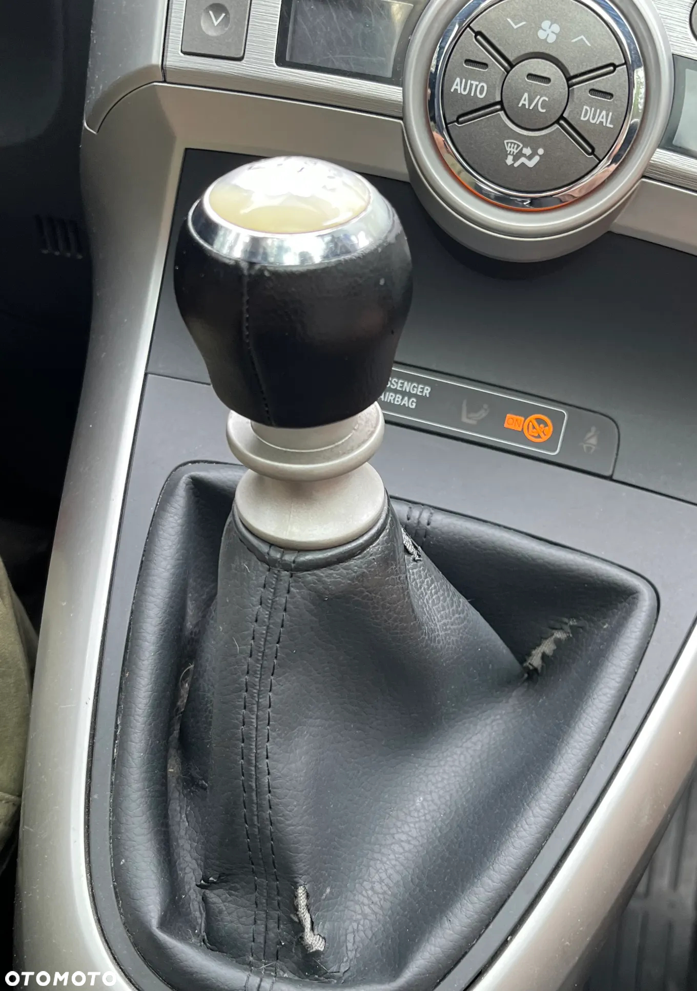 Toyota Verso 1.8 Premium EU5 - 26