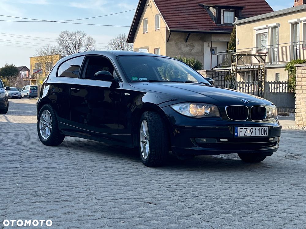 BMW Seria 1 - 1