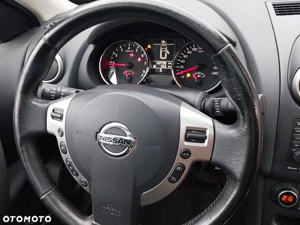 Nissan Qashqai+2 2.0 4x4 Tekna Premium - 24