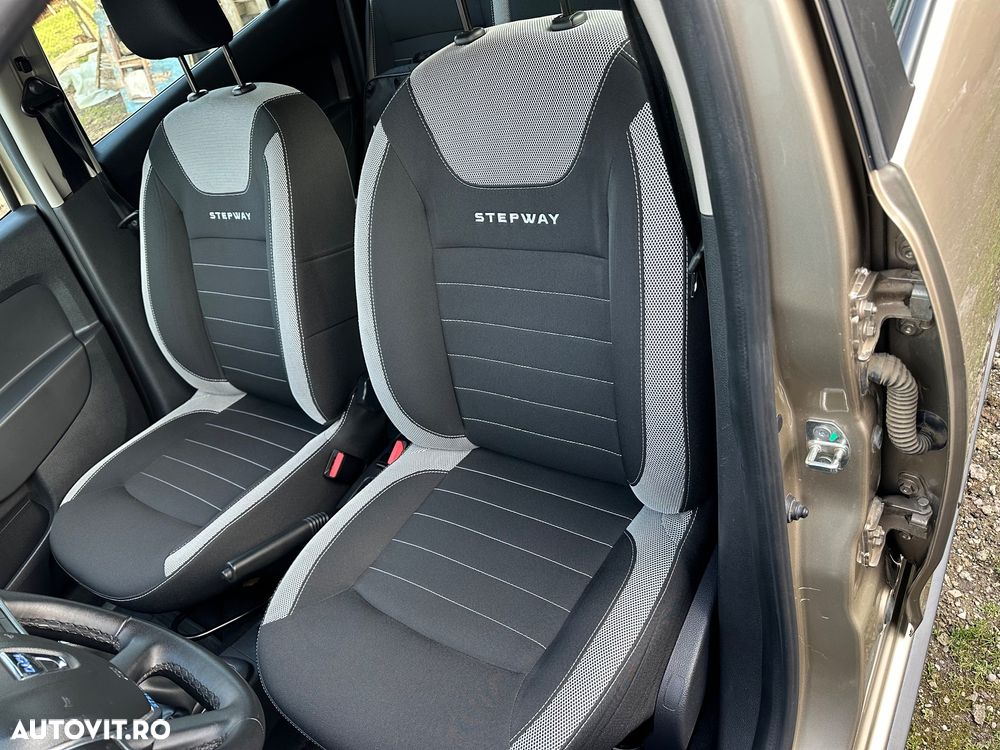 Dacia Logan Stepway 0.9 TCe - 25