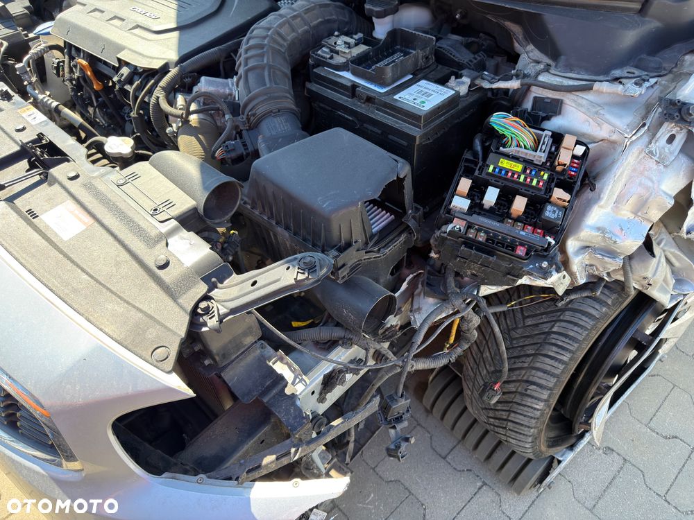 Kia Ceed 1.6 CRDi XL - 6