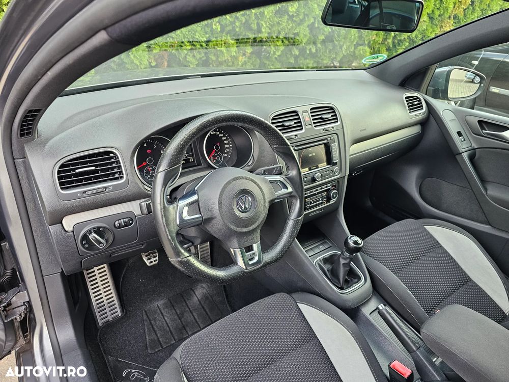 Volkswagen Golf - 15