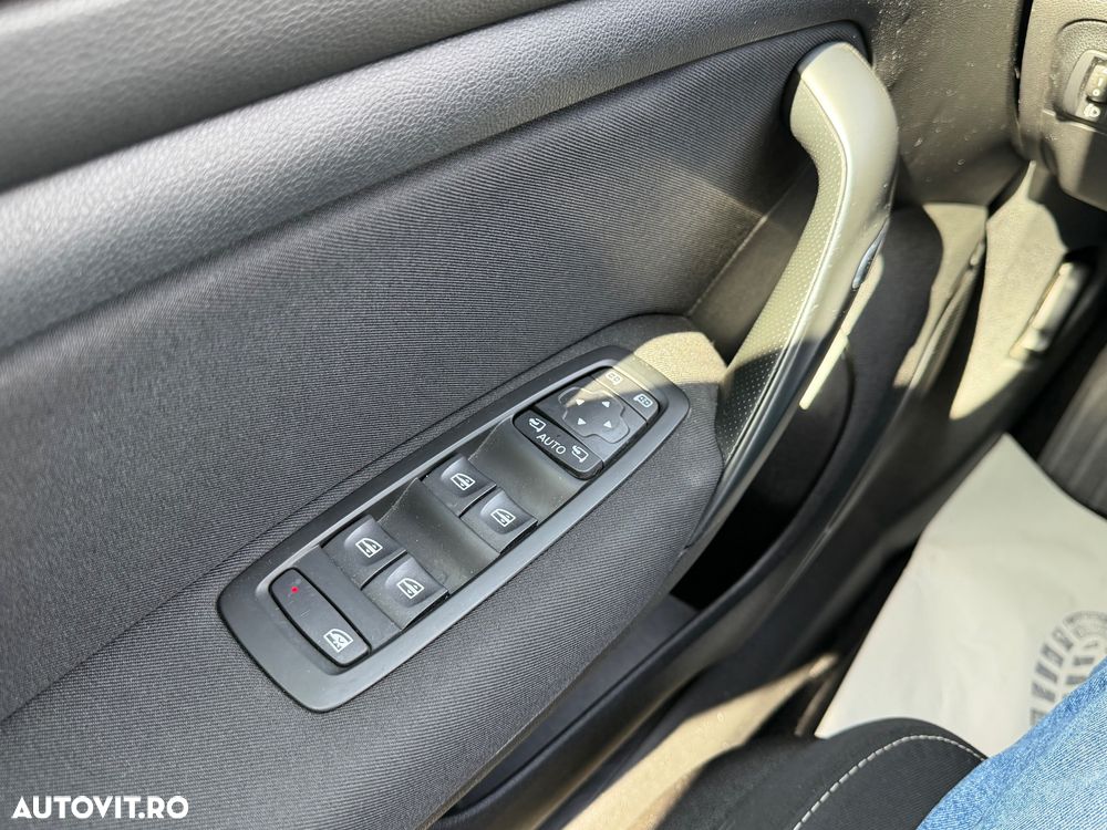 Renault Megane ENERGY dCi 110 BUSINESS - 20