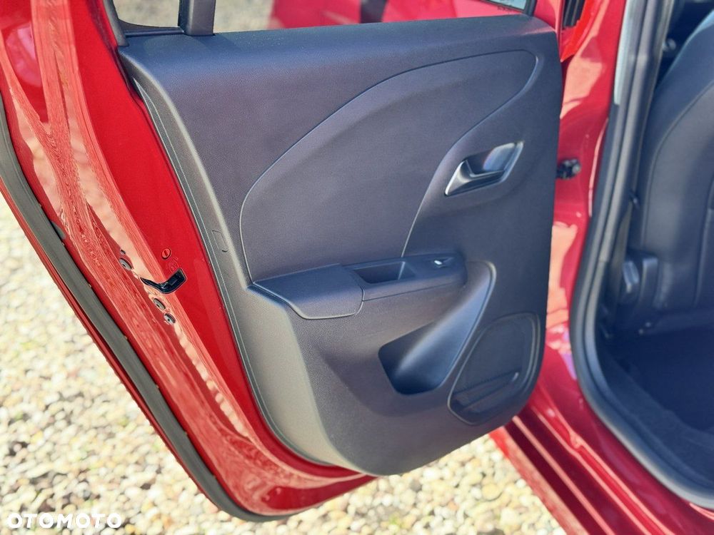 Opel Corsa - 25