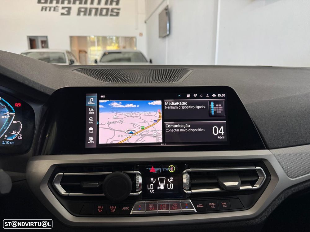 BMW 330 e Pack M Auto - 16