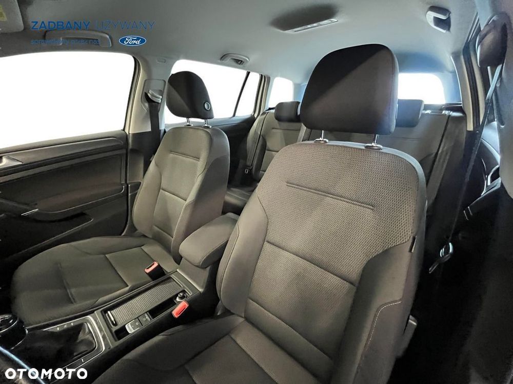 Volkswagen Golf VII 1.6 TDI BMT Comfortline - 11