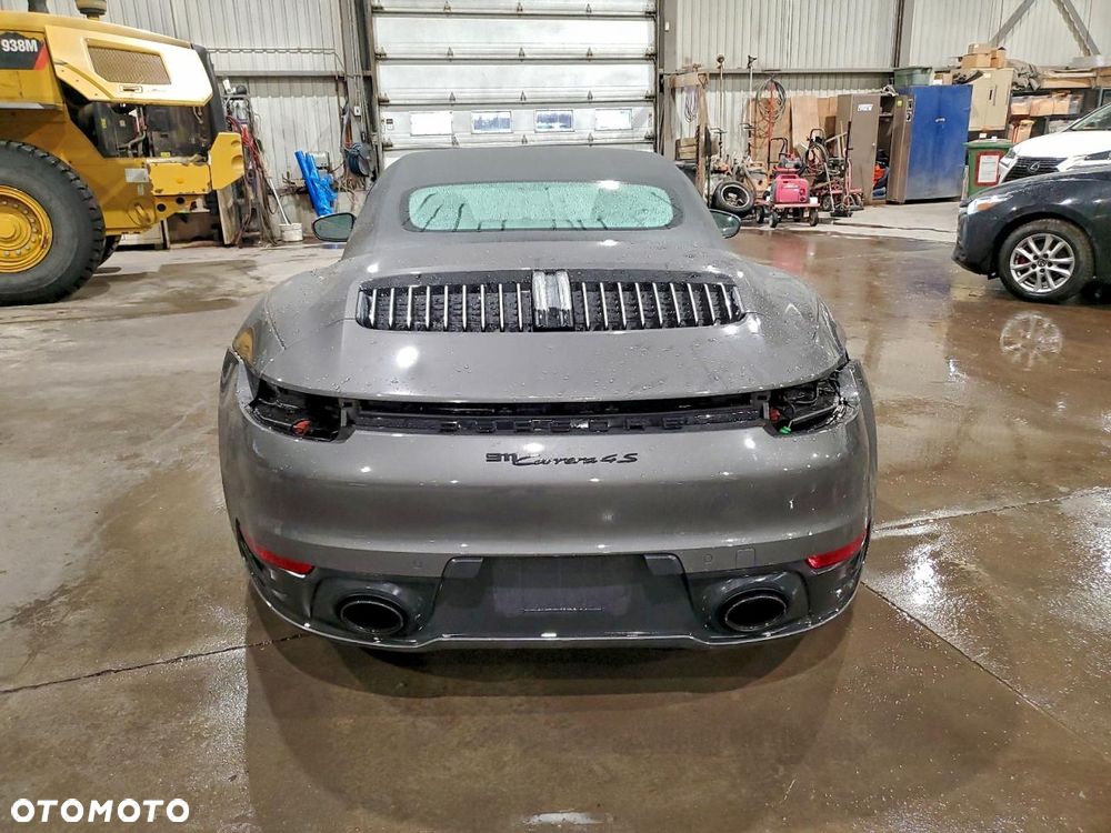 Porsche 911 Carrera 4S PDK - 7