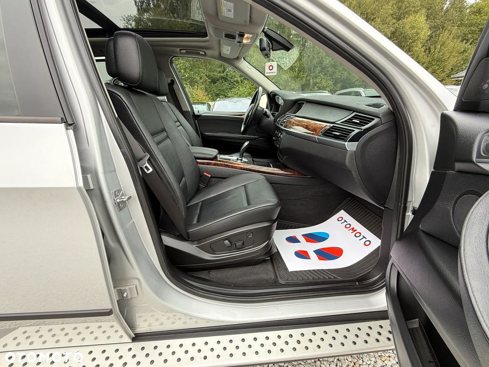 BMW X5 xDrive35i Edition Exclusive - 30