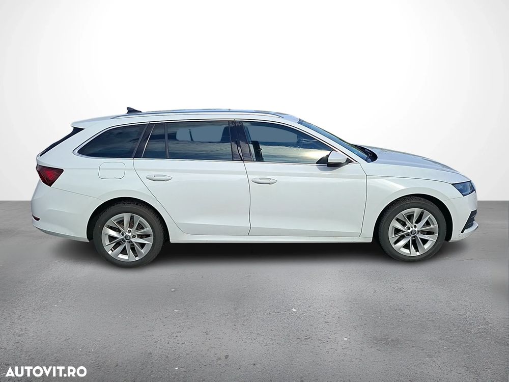 Skoda Octavia Combi 2.0 TDI DSG Style - 5
