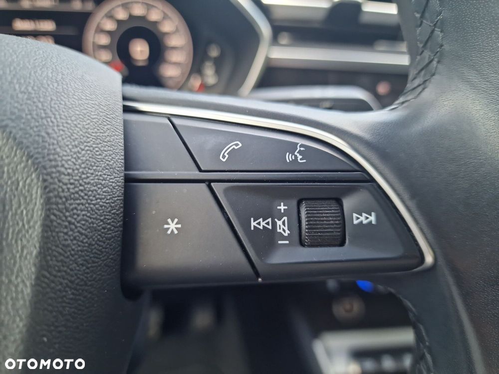 Audi Q3 Sportback - 32
