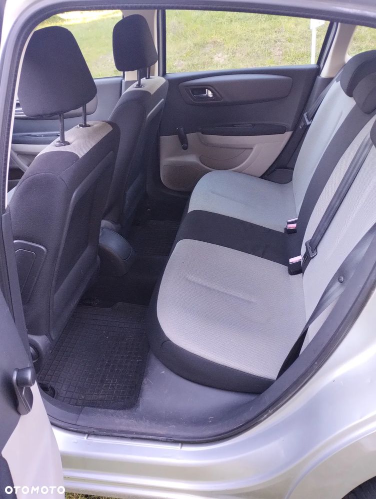 Citroën C4 1.6 HDi X - 5