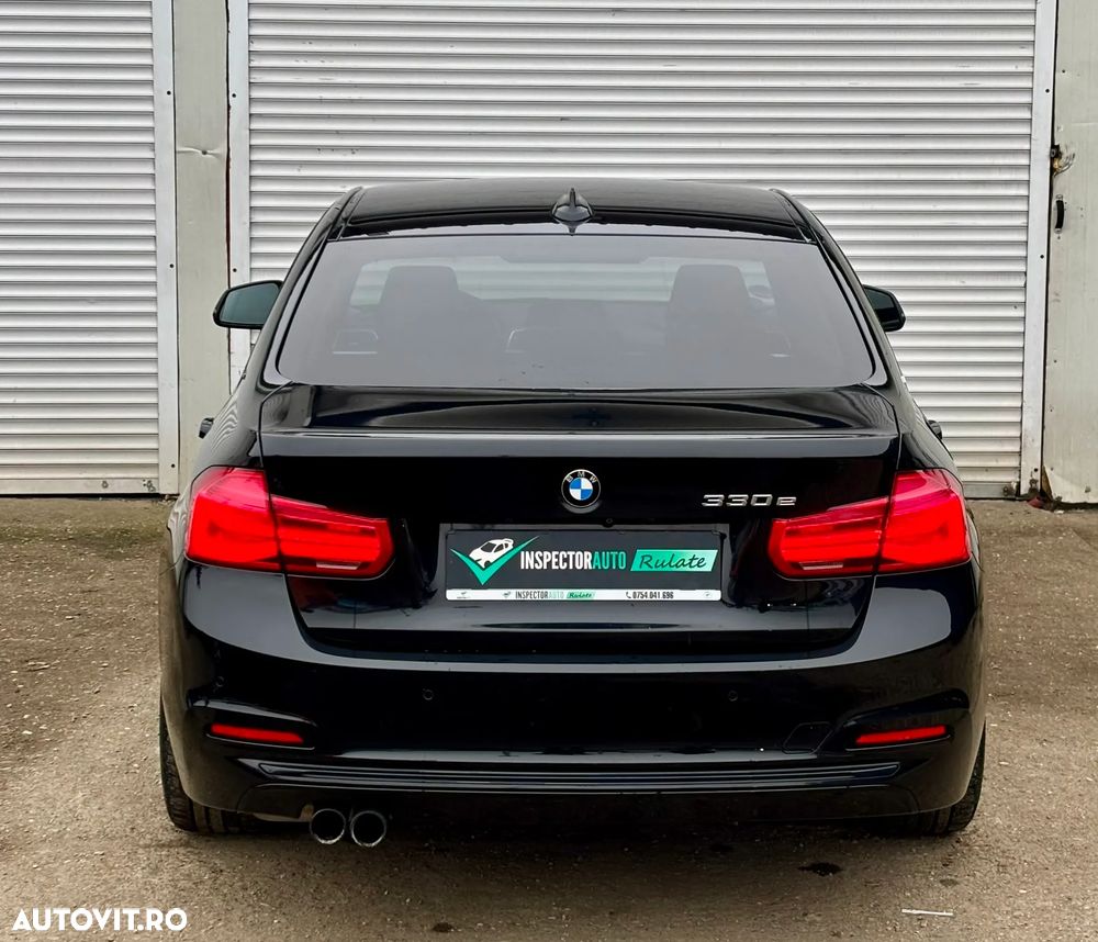 BMW Seria 3 330e iPerformance Sport Line - 12