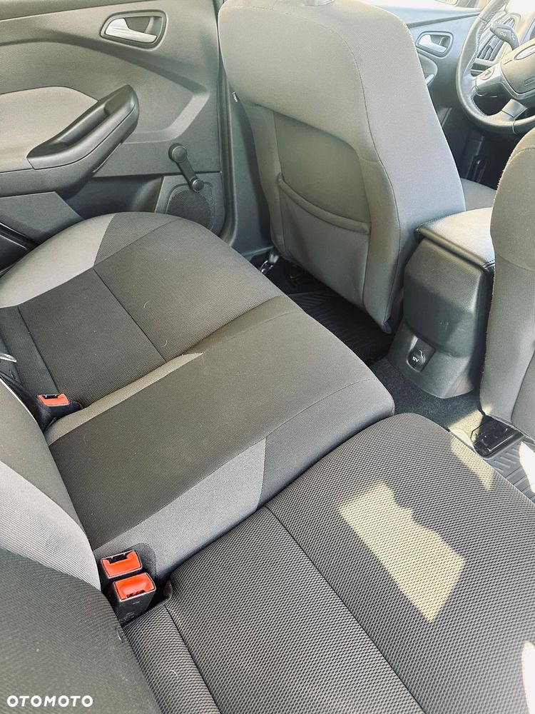Ford Focus 1.6 TDCi Trend - 8