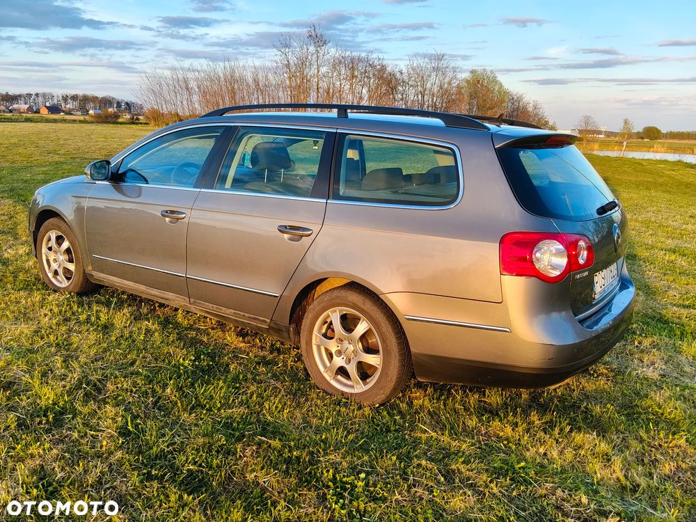 Volkswagen Passat 2.0 TDI Trendline - 8