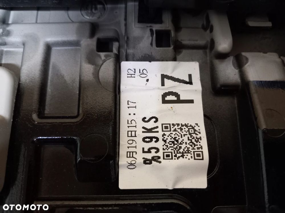 Spojler klapy tył z lampą stop MAZDA CX30 DFR5-B0966 Warszawa - 16