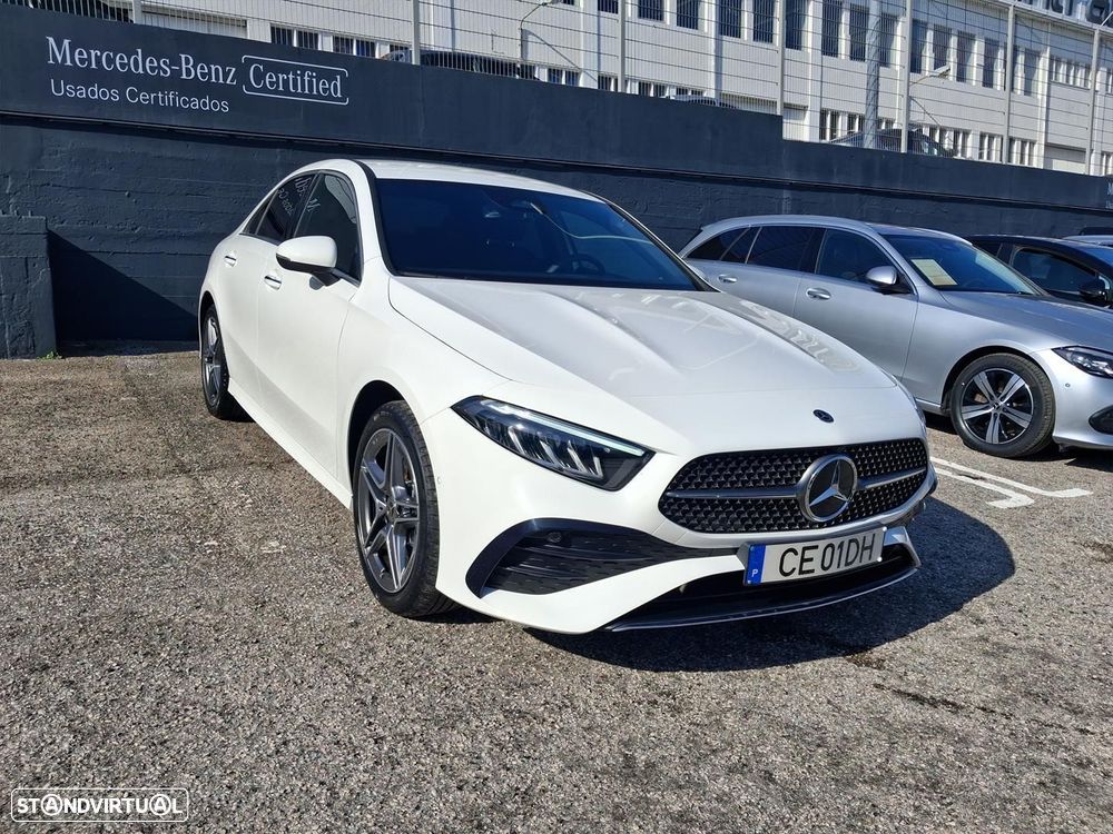 Mercedes-Benz A 250 Limousine - 4