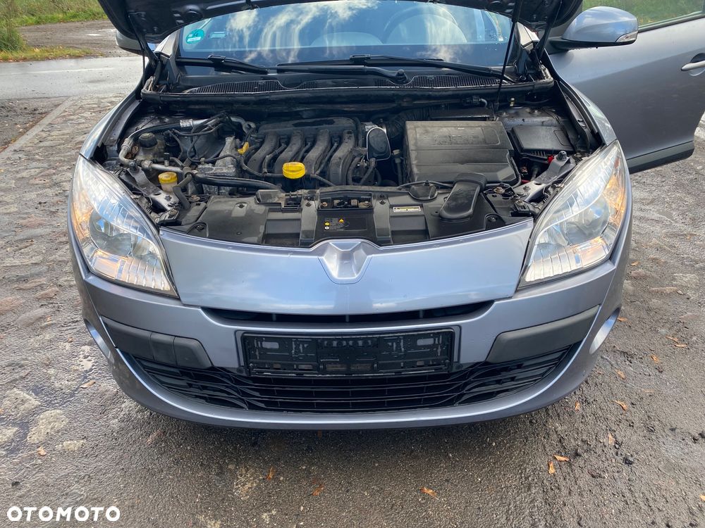 Renault Megane 1.6 16V 110 Dynamique - 14