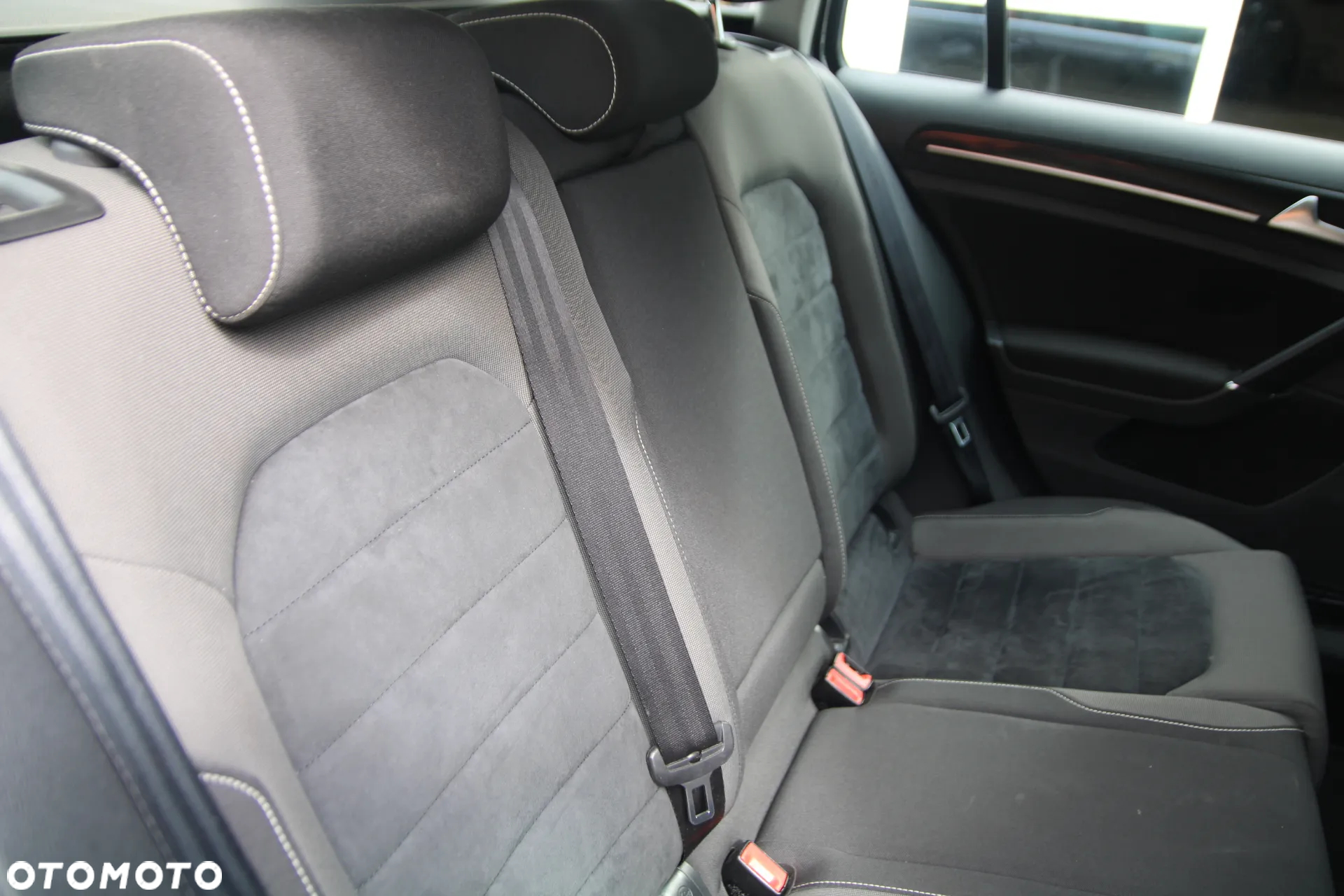 Volkswagen Golf VII 2.0 TDI BMT Highline - 18