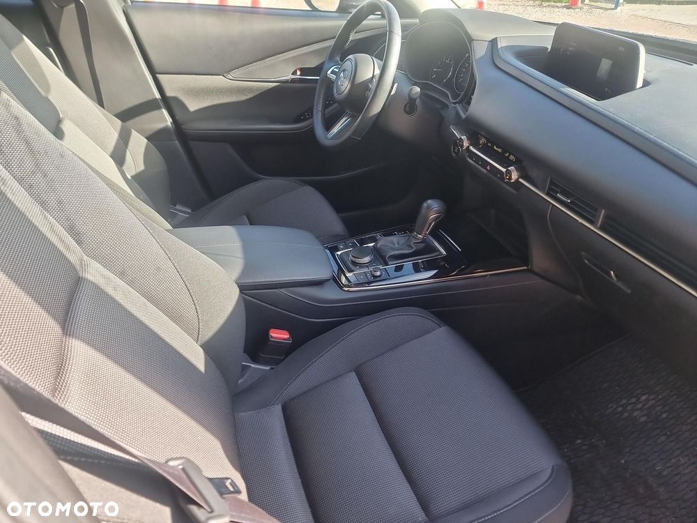 Mazda CX-30 - 12