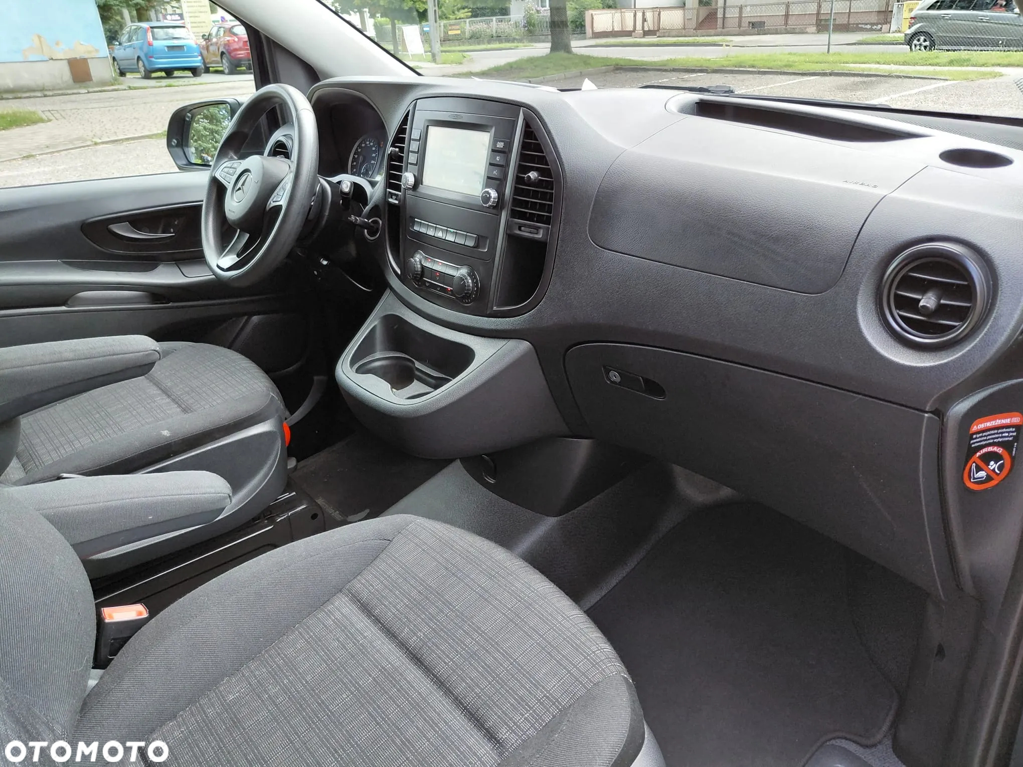 Mercedes-Benz Vito - 12