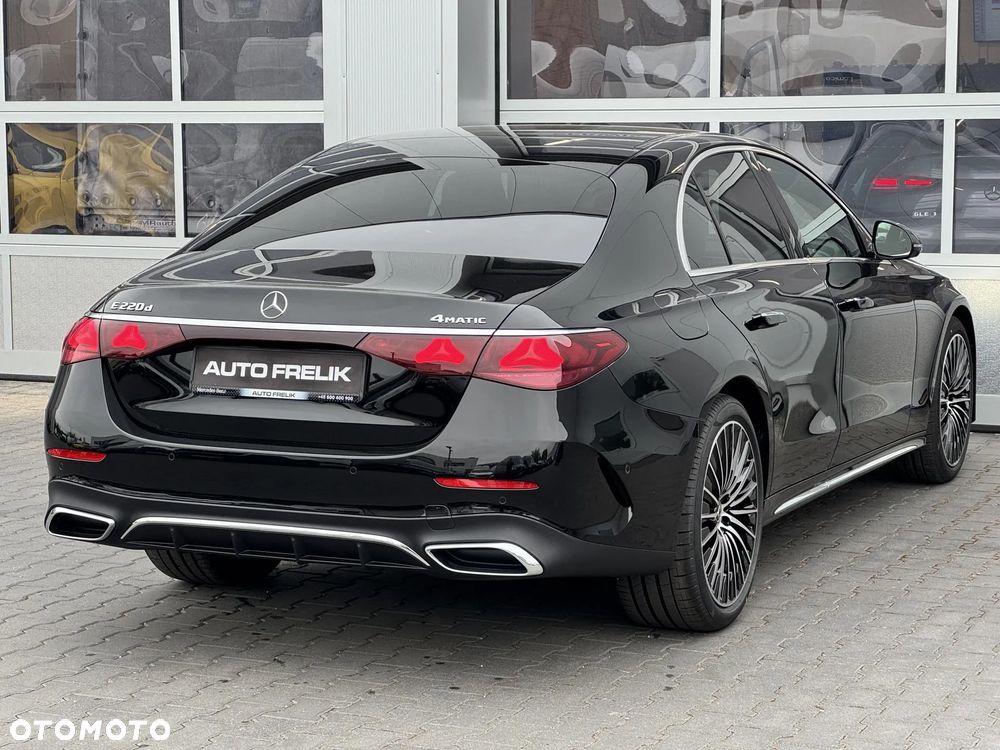 Mercedes-Benz Klasa E 220 d mHEV 4-Matic AMG 9G-Tronic - 10