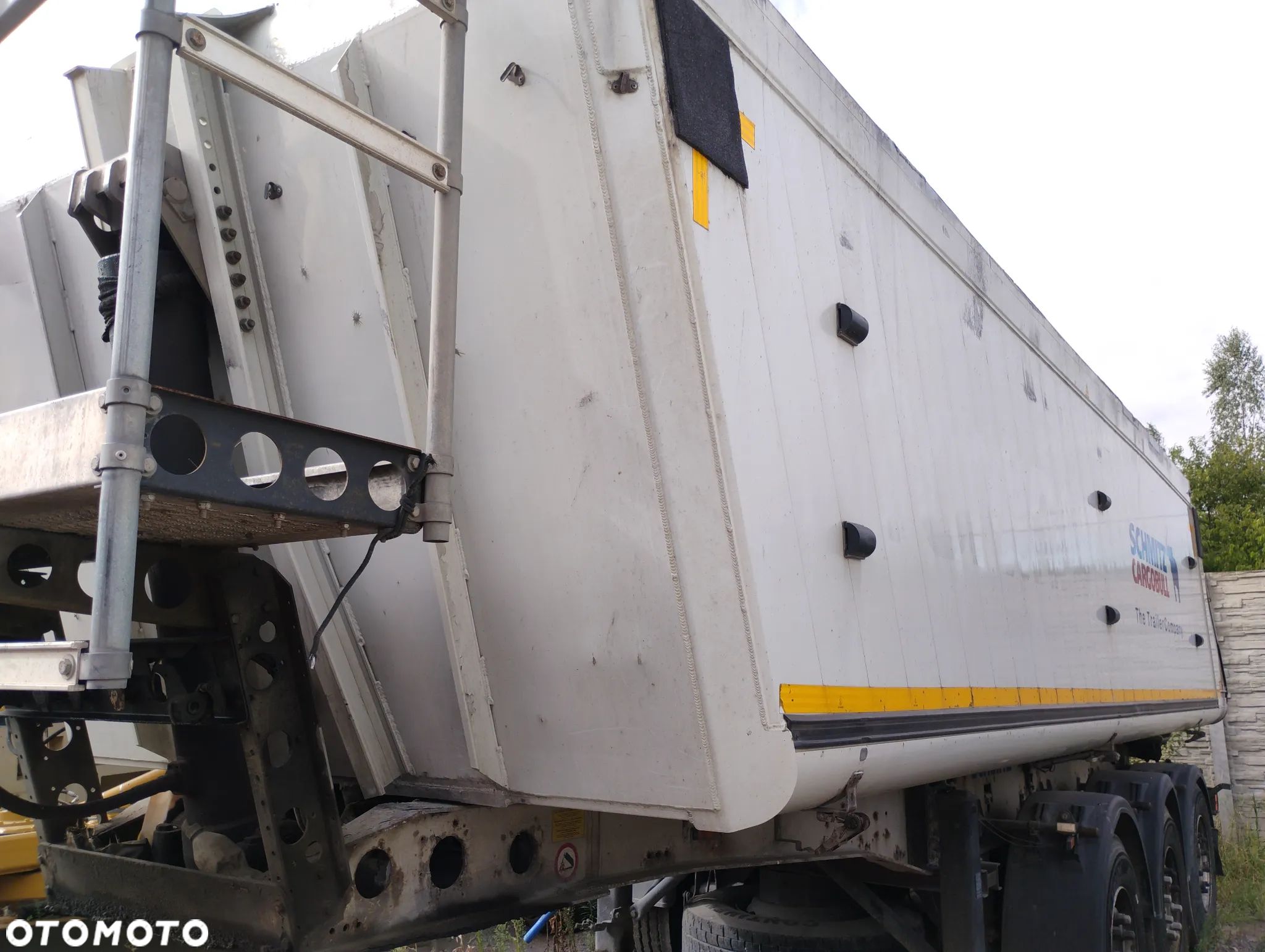 Schmitz Cargobull Ski24 - 1